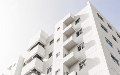 Quelles sont les origines du ralentissement du secteur immobilier en France?