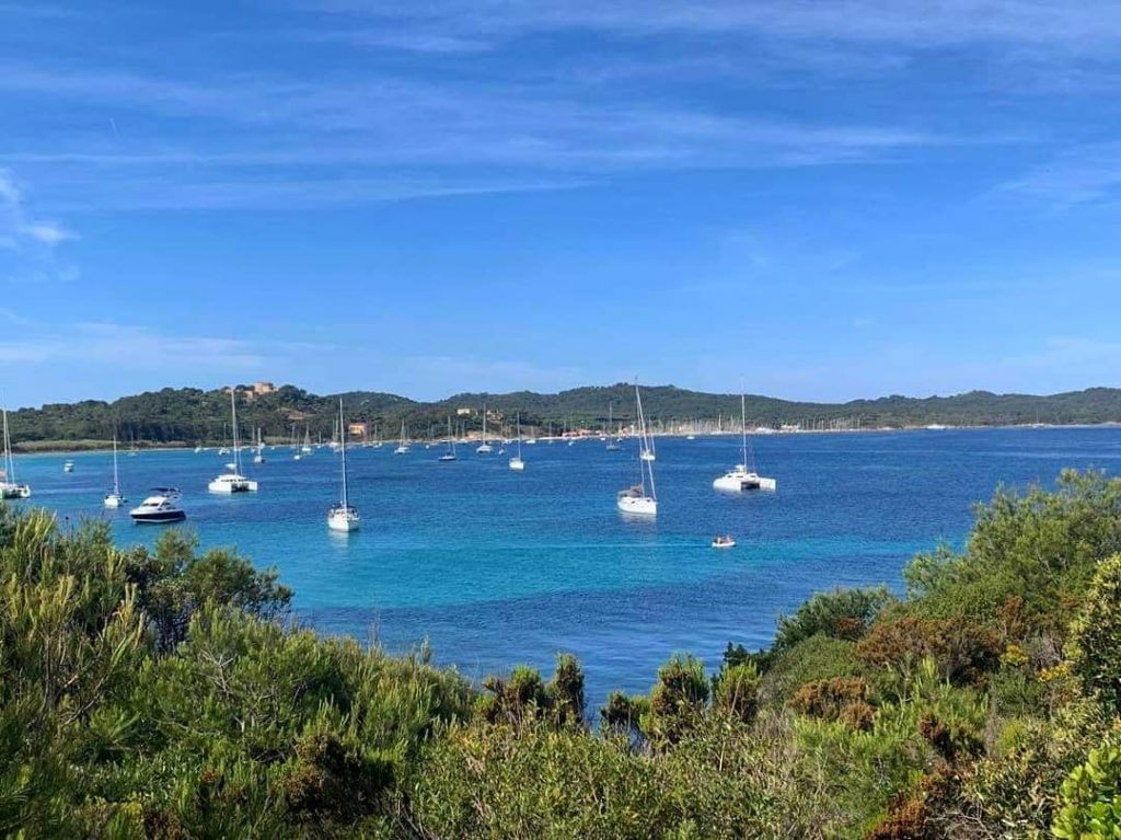 hyeres presqu ile de giens un paradis pour investir